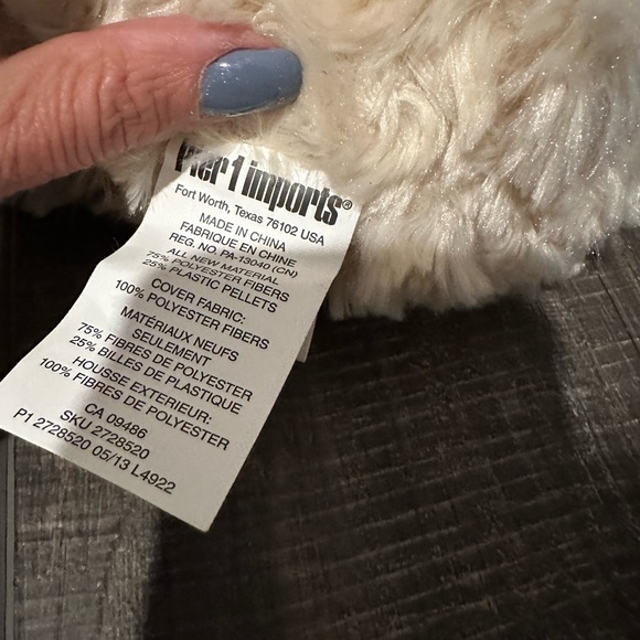 Pier 1 Imports "Sammy " 13" Plush Stuffed Teddy Bear Winter Hat Scarf Cuddle Toy - Picture 7 of 7